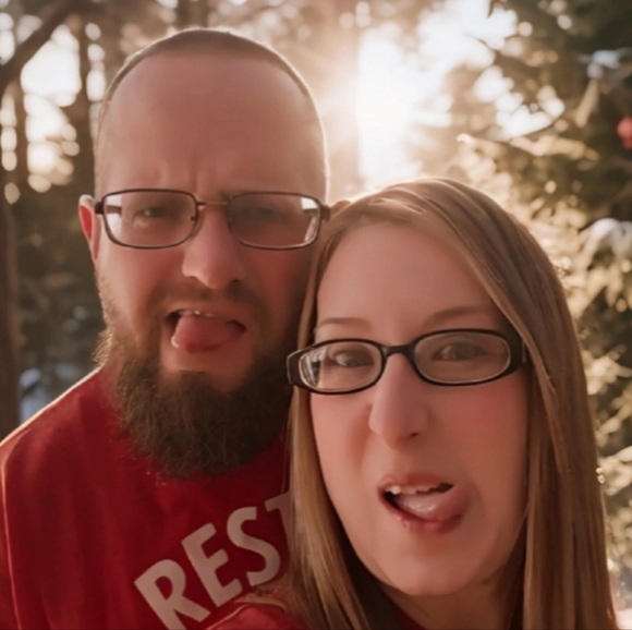 Meet your Poshers - Picture 1 of 1